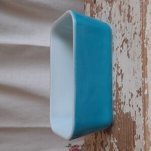 Vintage Pyrex Storage Dish